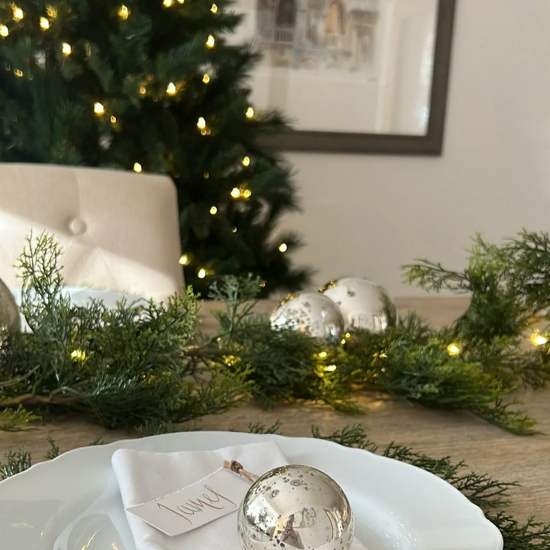 Cedar Foliage Garland with Lights